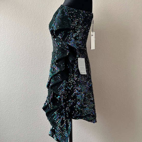 Lavish Alice mermaid Sequin One Shoulder Ruffle front Cocktail Dress Sz 2, Trend - Picture 3 of 12